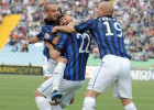 Serie A 33. kārta: Līderi uzvar, cīņa par titulu joprojām atklāta