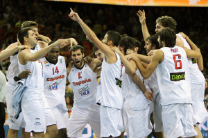 FIBA noliedz pozitīvu dopinga analīžu esamību
