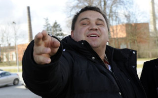 Kungi, mazliet vairāk nopietnības