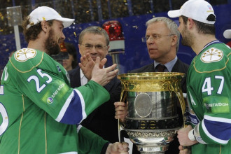 Medvedevs: "Ir doma NHL spēles rīkot Krievijā un otrādi"