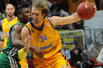 "Khimki" dramatiski uzveic CSKA, "Žalgiris" kapitulē pret "Lokomotiv"