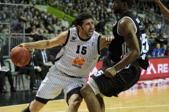 Bertāna "Bilbao Basket" notur spāņu spēlētāju kodolu