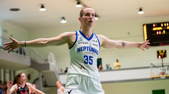 Katei Vilkai droša roka, "Neptūnas" pārtrauc "Kibirkštis" 31-0 sēriju
