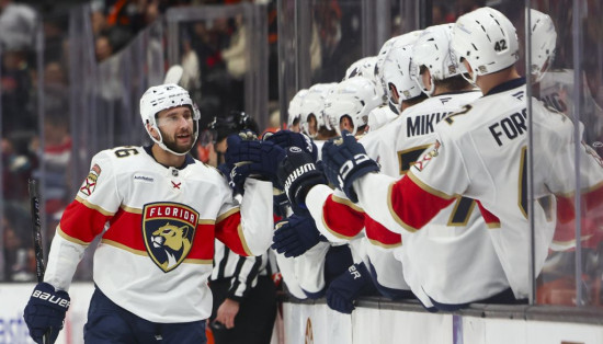 Balinskis uz viļņa: latvietim Nešvilā divas rezultatīvas piespēles