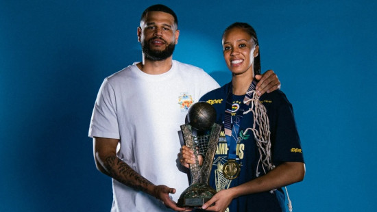 Grūtniece WNBA komandā saņems pilnu algu
