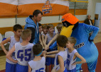 Foto: Kārums kauss: minibasketbola emocijas Daugavas sporta namā