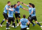 Urugvaja pamodina Krieviju no sapņa - 3:0 un pirmā vieta A grupā