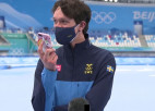 Video: Olimpiskā čempiona interviju pārtrauc premjerministres zvans uz rozā telefonu