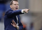 Slovākijas futbola izlase par neapmierinošiem rezultātiem atlaiž galveno treneri