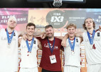 Latvijas 3x3 basketbolisti dramatiskā galotnē zaudē Eiropas U17 kausa finālā