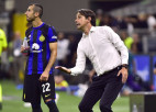 Teicami sezonu sākusī "Inter" pagarina līgumu ar galveno treneri Indzagi