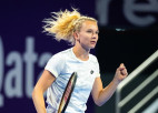 Dohas "WTA 1000": Siņakova šokē Gofu, Curenko pārsteidz Žabēru