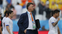 Čīles treneris apsūdz Nīderlandi spēlē no aizsardzības, van Gālam vienalga