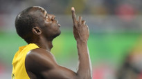 Vēl divi zelti līdz nemirstībai – Bolts līksmo par triumfu 100 metros