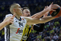 Gražulis spēlē vairāk nekā Žagars, "Fenerbahçe" nomētā Boloņu