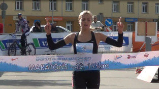 Fadejevs un Kažemāka uzvar Valmieras maratonā