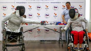 Oficiāli: Krieviju diskvalificē no paralimpiskajām spēlēm