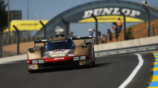 F1 čempions Batons nākamgad Lemānā startēs ar "Porsche" prototipu