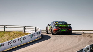 "Porsche Latvia Racing Team" debijas sacīkstēs Palangā uzvar GT4 klasē