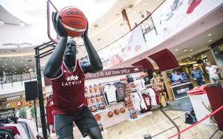 Foto: Spicē atklājam basketbola fanu zonu