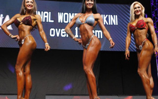 Foto: Latvietēm ir ko rādīt: "Ms.Olympia" fitnesa tituls ceļo uz Rīgu