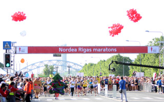 Foto: "Nordea Rīgas maratonā" - jautrākie un interesantākie