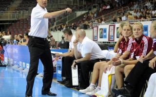 Foto: Latvijas basketbolistes zaudē Itālijai