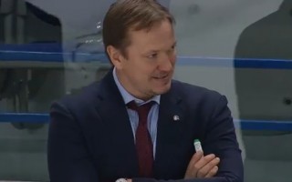 Video: Tālo Austrumu kautiņā sasniegts KHL sezonas rekords