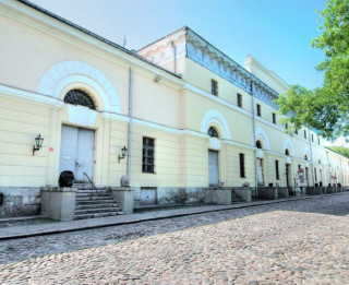 Latvijas Nacionālā mākslas muzeja izstāžu zāle Arsenāls atzīta par gada labāko mākslas galeriju Rīgā