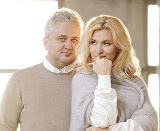 Piedalies konkursā un laimē ielūgumu 2 personām uz  Ievas Kerēvicas un Sergeja Jēgera jauno Ziemassvētku programmu „Debess dārzos”