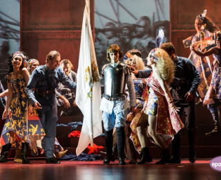 Video: "Žanna d`Arka" Dailes teātrī. Izrādes fragmenti