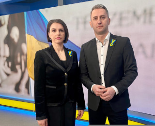 24. un 25. februārī Latvijas Televīzijā Ukrainai veltīti ziņu speciālizlaidumi un labdarības koncertu tiešraides