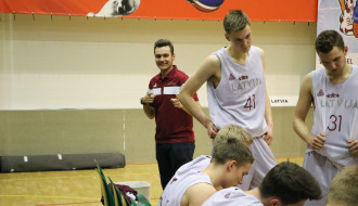 Foto: Baltijas jūras kausa izcīņā Latvijas U18 puiši piekāpjas Somijai