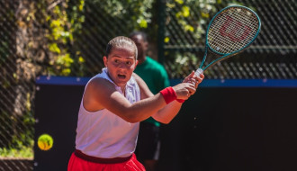 Video: Ostapenko spēles laikā oponente dabū pa muguru no pārinieces