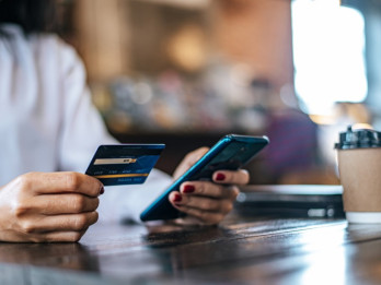 E-maks un digitālie maciņi: kāpēc arvien vairāk latviešu izvēlas tiešsaistes finanšu rīkus E-maks un digitālie maciņi: kāpēc arvien vairāk latviešu izvēlas tiešsaistes finanšu rīkus