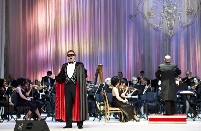 27. septembrī gaidāma Baltkrievijas Valsts akadēmiskā muzikālā teātra viesizrāde „Operetes brīnumainā pasaule”