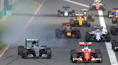 Jaunā F1 sezona startē ar Niko Rosberga uzvaru Melburnā