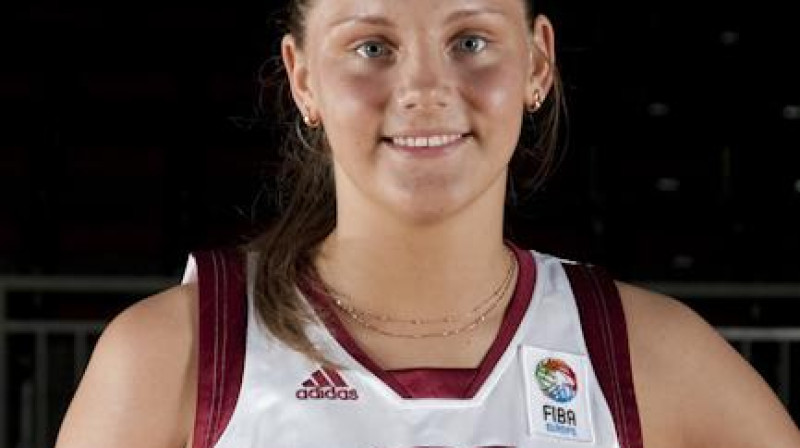 Sabīne Niedola
Foto: EuroBasketWomen2009.com
