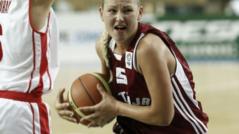 Viena no uzbrukuma līderēm Diāna Ozoliņa
Foto: fibaeurope.com