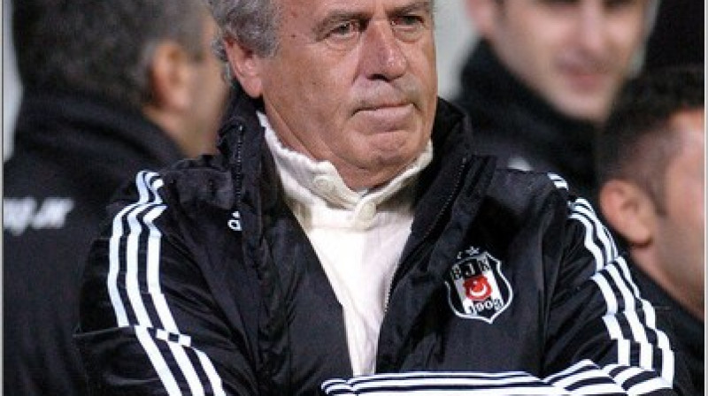 ''Besiktas'' galvenais treneris Mustafa Denizli
Foto: Scanpix Sweden/Scanpix