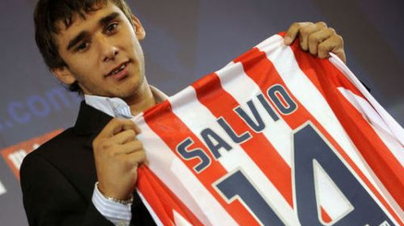Salvio ''Atletico'' spēlēs ar 14 numuru
Foto: AFP