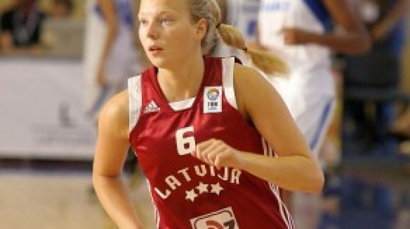 Laura Puriņa 
Foto: Romāns Kokšarovs, "Sporta Avīze"