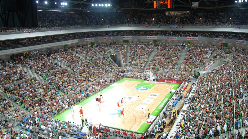 Trešdien, 20. oktobrī, Ļubļanas jaunajā zālē notika 2011. gada Eirolīgas sezonas pirmā spēle
Foto: MMC RTV