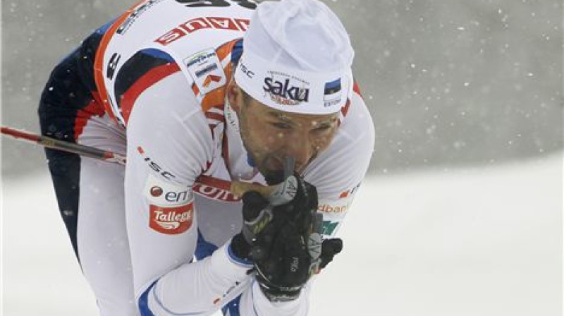 Andruss Vērpalu cītīgi gatavojas, lai februāra beigās Oslo nosargātu pasaules čempiona titulu 15km distancē, ko ieguva pirms diviem gadiem Liberecā (Čehija). Foto: Scanpix