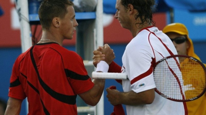 Beraņķis tālāk, Nalbandjans mājās
Foto: Reuters/Scanpix