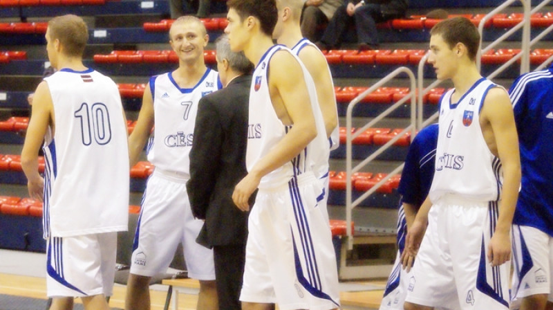 "Dārznieks/Cēsis" basketbolisti
Foto: Madara Zelicka, skcesis.lv