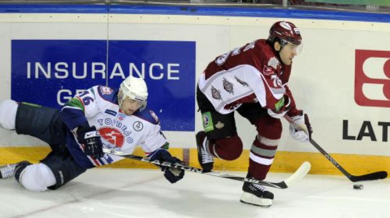 Ģirts Ankipāns turpina pārspēt sāncenšu vārtsargus
Foto: Romāns Kokšarovs, Sporta Avīze, f64