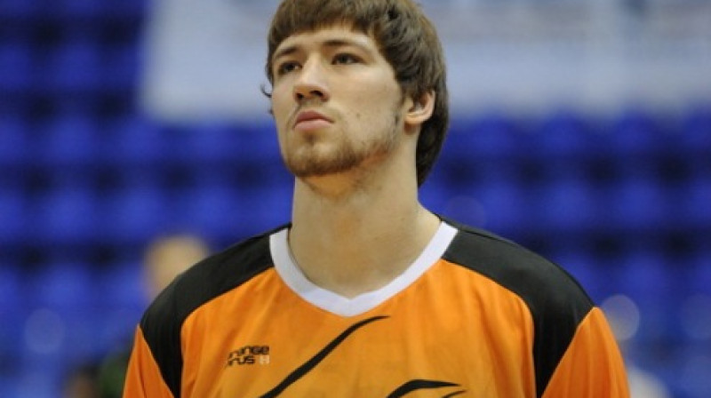 Vjačeslavs Kravcovs karjeru turpinās NBA 
Foto: sport.ua