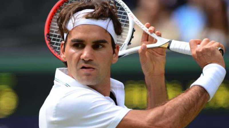 Rodžers Federers lūkos sasniegt to, ko nevienam citam vēl nav izdevies - astoto Vimbldonas vienspēļu finālu.
Foto:AFP/Scanpix