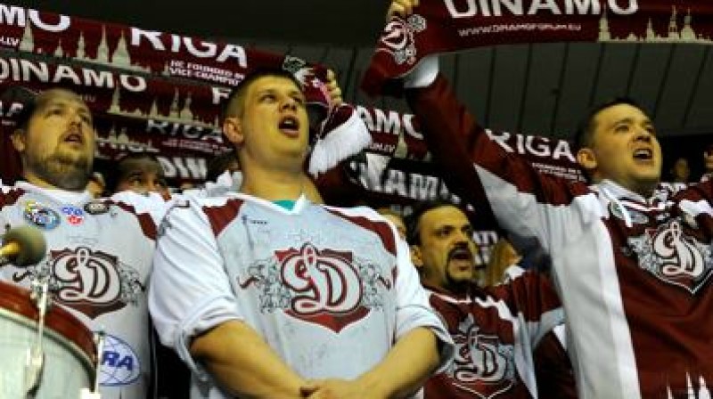 Rīgas "Dinamo" spēlē KHL
Foto: Romāns Kokšarovs, Sporta Avīze, F64